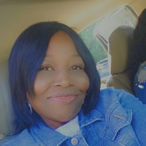 Meet your Posher, Pam